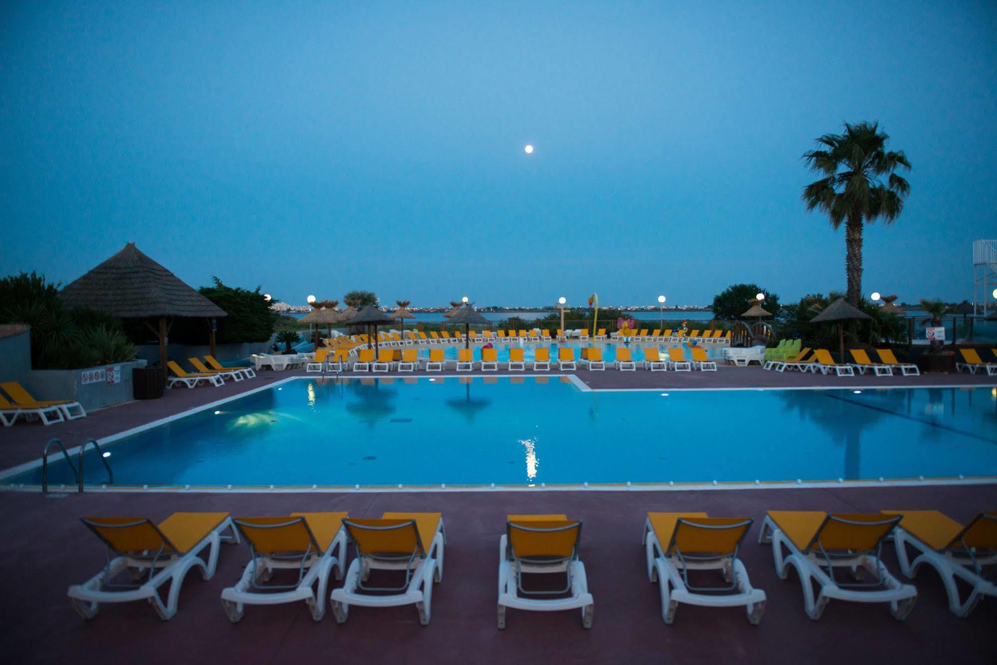 Camping Officiel Siblu Le Lac des Rêves Lattes Exterior foto